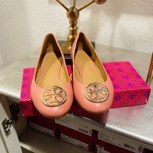 Brand new - Size 7 Tory Burch flats